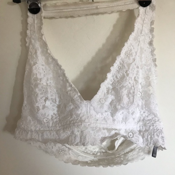 American Eagle Outfitters Other - White Lace Halter Bralette